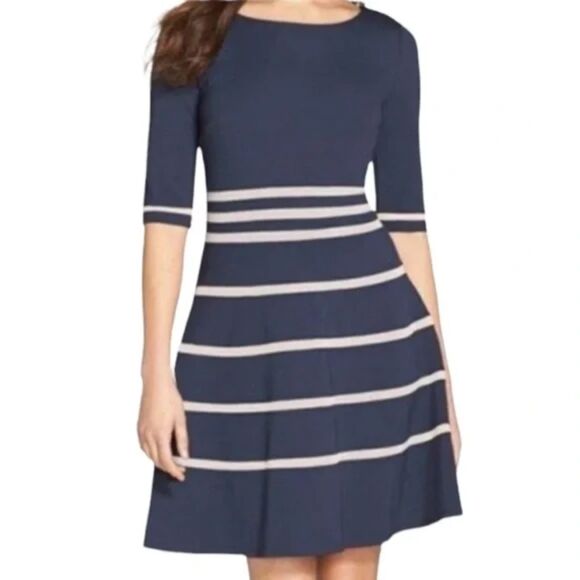 Erin By Erin Fetherston Bella Point Navy Striped Fit & Flare Dress size 2 / S - Picture 2 of 8